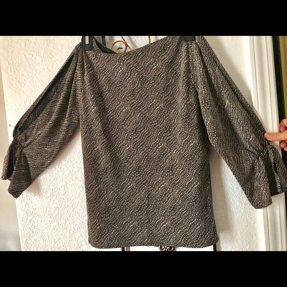 Shirts sleeves - Picture 1 of 4